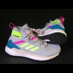 *NEW Adidas Terrex Free Hiker PrimeBlue Sz:9